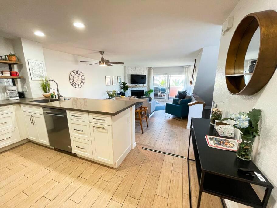 Ib Seaside Paradise W/ Ocean Views! 因皮里尔滩 外观 照片